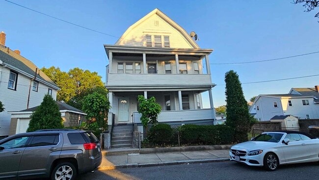 Building Photo - 9 Sanger St Unit 3 Rental