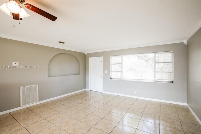 Photo - 4314 Taft St