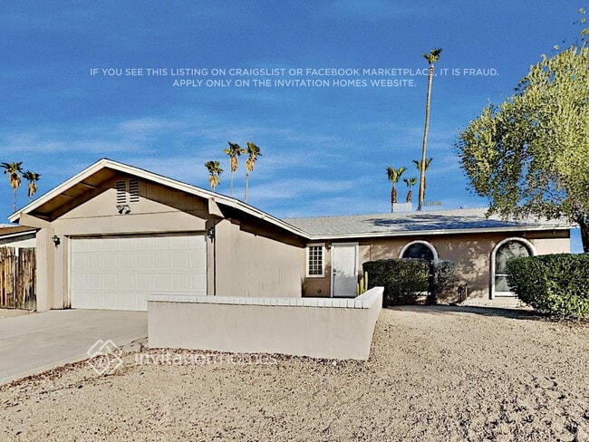 Building Photo - 18839 N 7th Dr