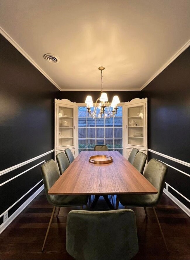 Photo - 1077 S Perkins Rd