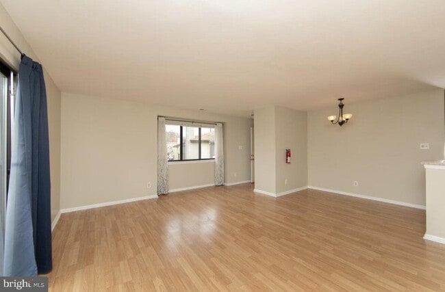Photo - 504 Britton Pl