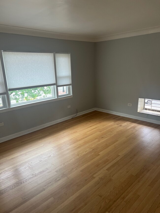 7241 Lawrence - 7241-7245 W Lawrence