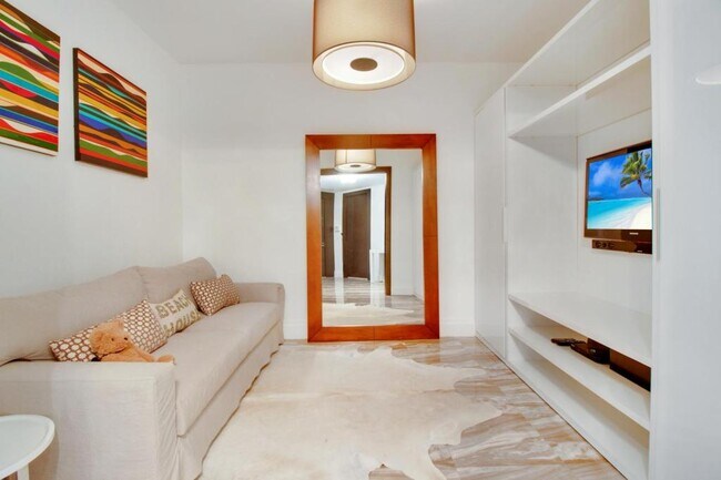 Photo - 9703 Collins Ave Unidad 2615