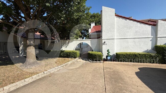 Building Photo - 3612 Lakeside Dr Rental