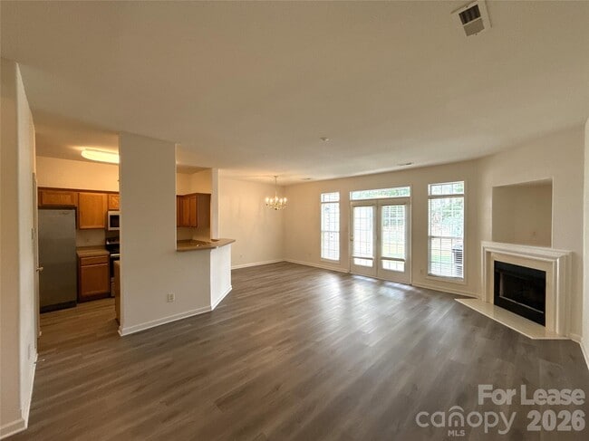 4606 Kingsland Ct