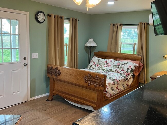 Photo - Tiny Home Elegance