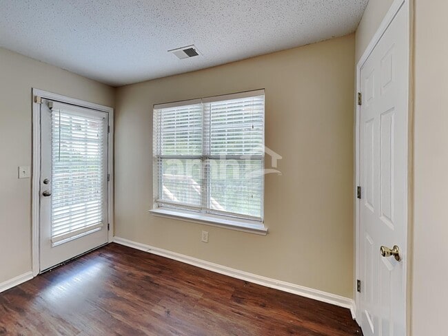 Photo - 2901 Horseshoe Bend Rd SW