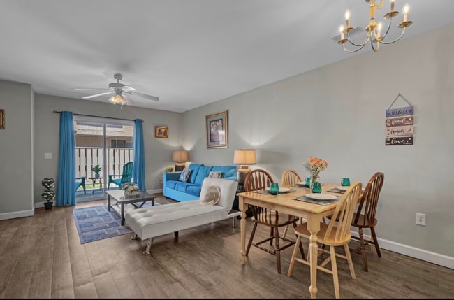 Photo - 2200 Crow Ln