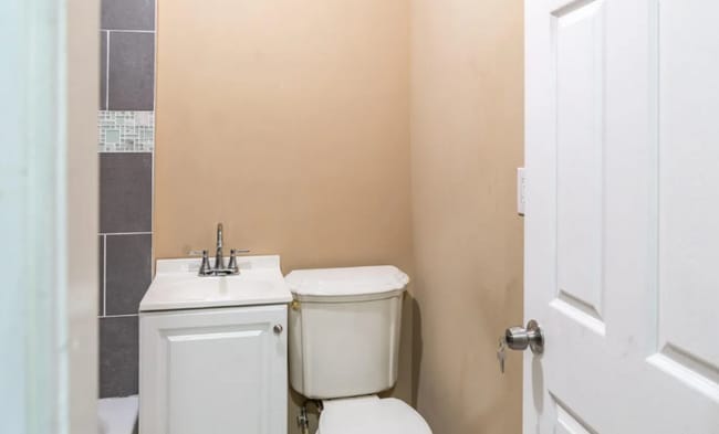 Photo - 1414 E Oliver St