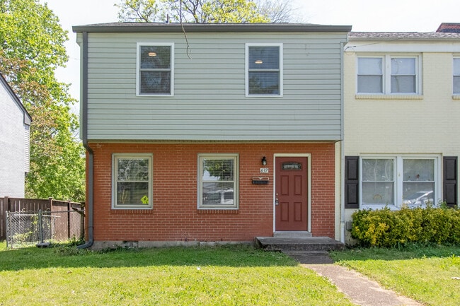 Building Photo - 637 Lischey Ave Rental