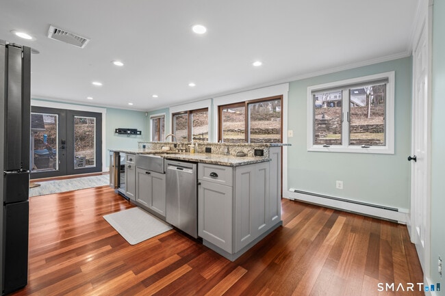 Photo - 297 South Rd