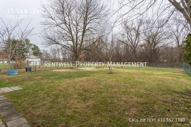 Photo - 15 Van Leer Ave