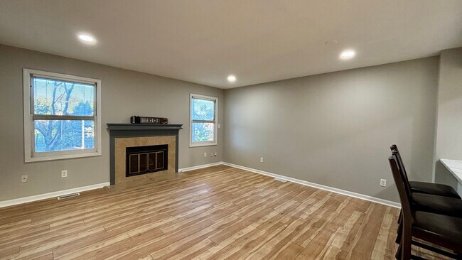 Photo - 6086 S Bay Dr