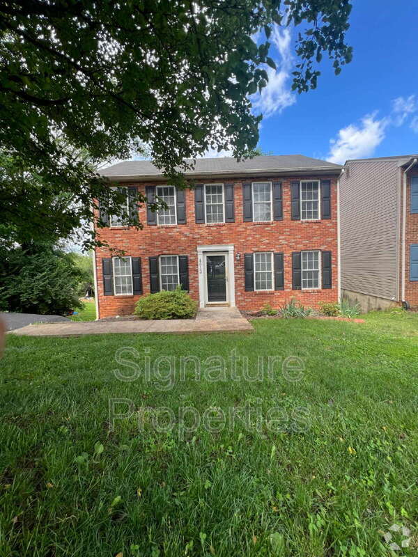 Building Photo - 4812 Nelms Ln NE Rental