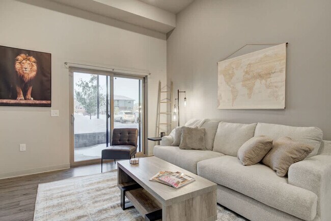 Photo - 2210 Remington Way Unidad FL1-ID1339973P