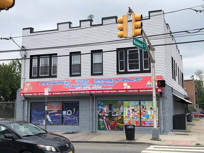 Photo - 406 Communipaw Ave Unidad 1