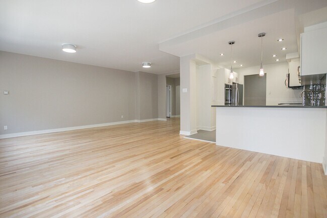 Photo - 3495 Rue de la Montagne Unité 709