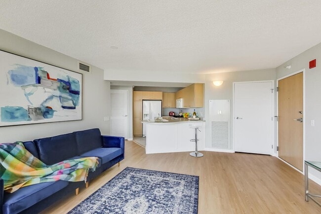 Photo - 1720 Maple Ave Unit 2070