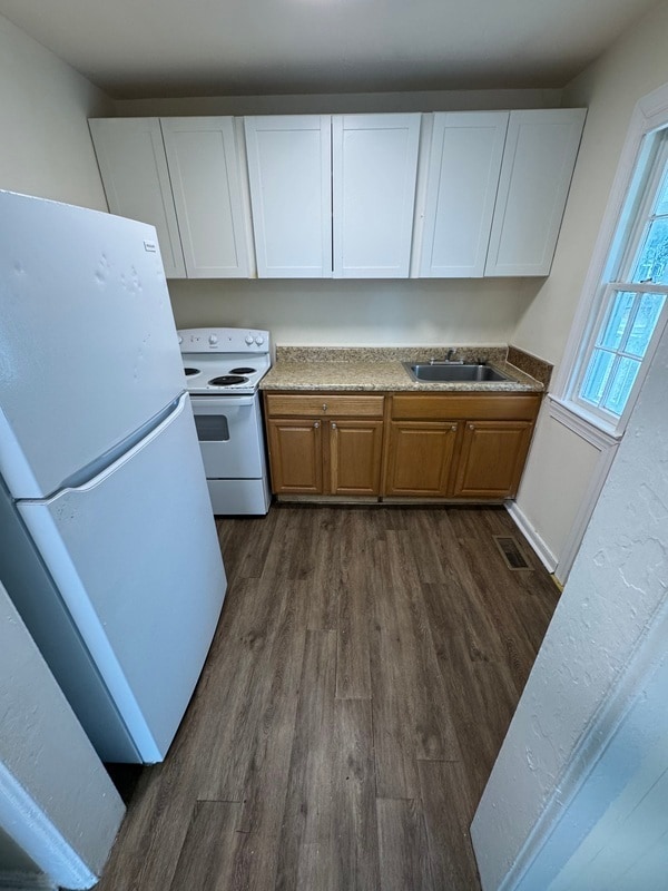 Photo - 3419 Meadowbridge Rd