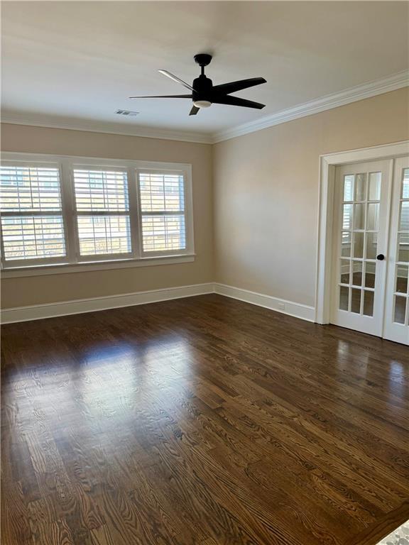 Photo - 494 Parkway Dr NE