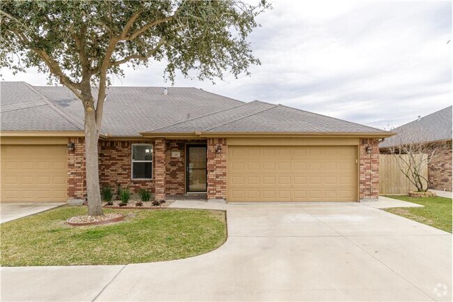 Building Photo - 4750 Grand Junction Drive Rental