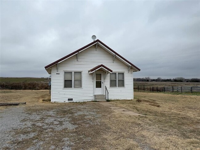 Building Photo - 9925 N 2410 Rd Rental