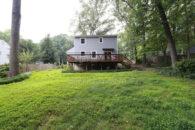 1503 King Charles Ct