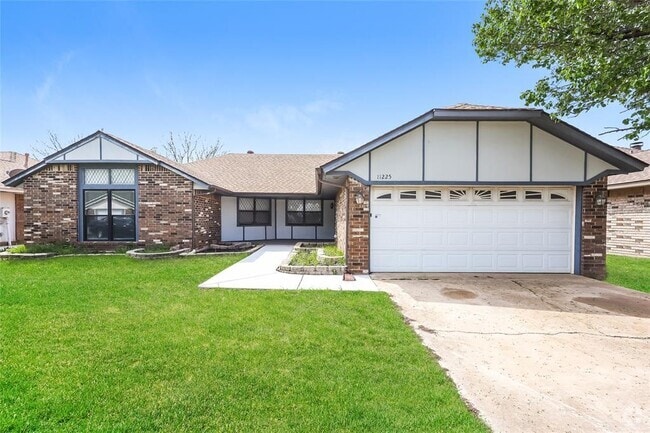 Building Photo - 11225 Cimarron Dr Rental