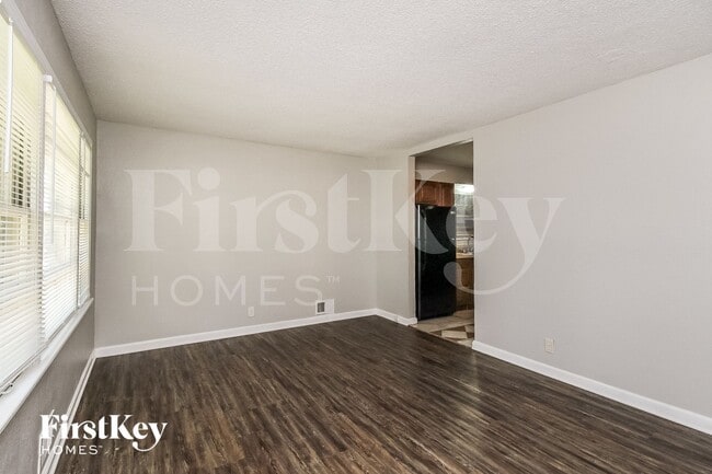 Photo - 7611 E 47th Terrace