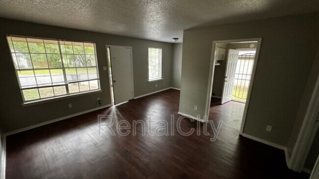 Photo - 3640 Rhea Ave