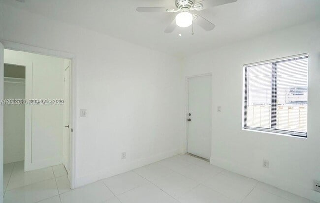 Photo - 7935 Crespi Blvd Unit 3