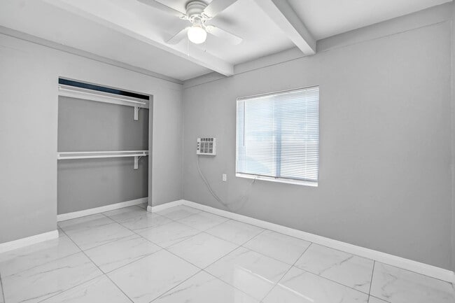 Photo - 5885 Picker St Unit B