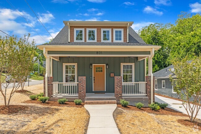 Building Photo - 801 N Elm St Rental