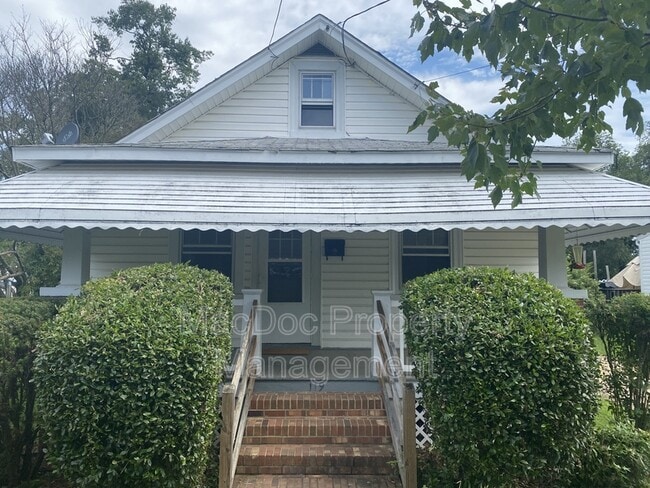 Photo - 119 Gibson St