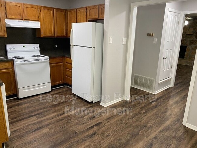 Photo - 1503 Nolan River Rd