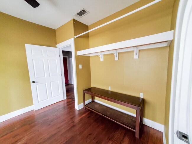 Photo - 509 S Center St