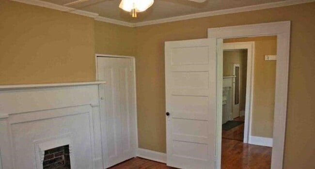 Photo - 2 Bedroom/1 Bathroom Unit off Macon Highway