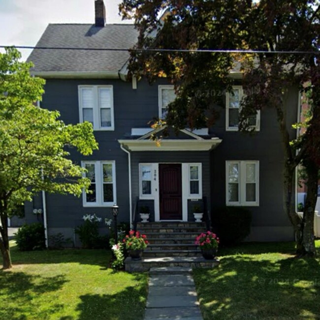 Photo - 384 Irving Ave Apartment