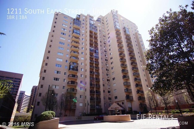 Arlington 1BR 1BA with Parking, Private Ba... - Arlington 1BR 1BA with Parking, Private Ba... Apartamento Unidad 701