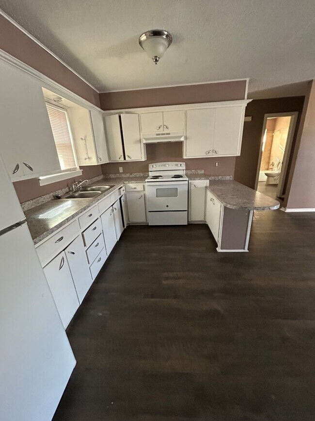 Photo - 1614 58th St Unidad A