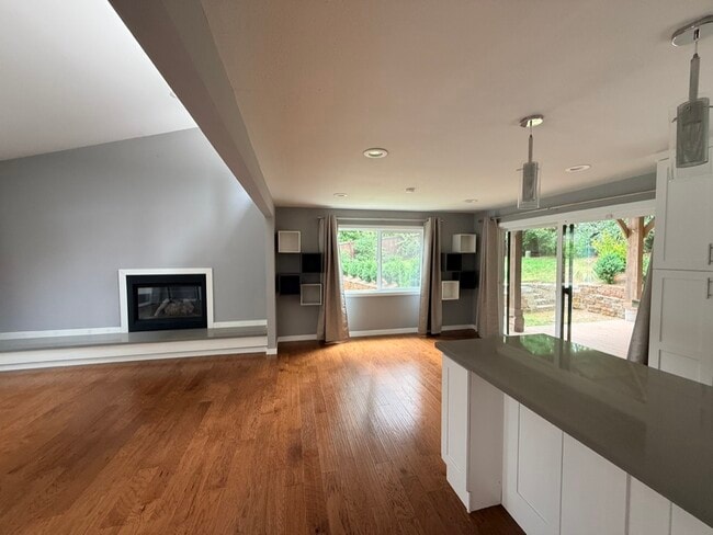 Photo - 1815 107th Ave SE