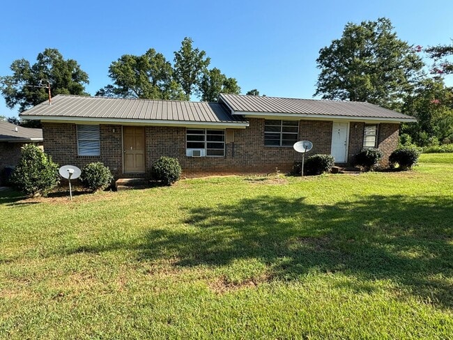 Building Photo - Clinton- 400 Unit A