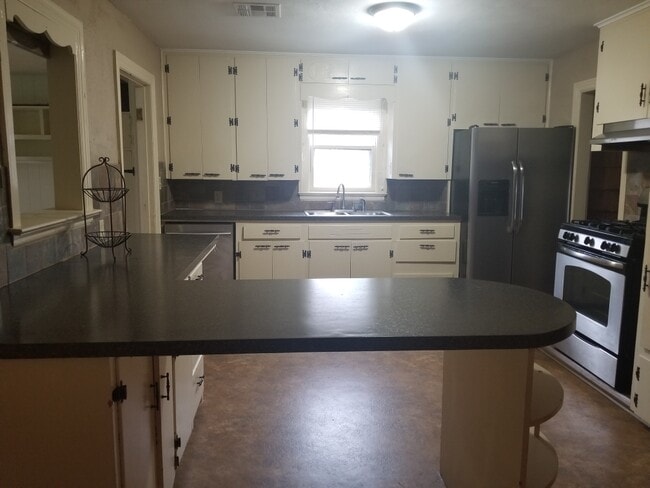 Photo - 1008 S Stanley St