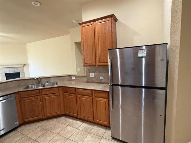 Photo - 7529 Rockyridge Dr