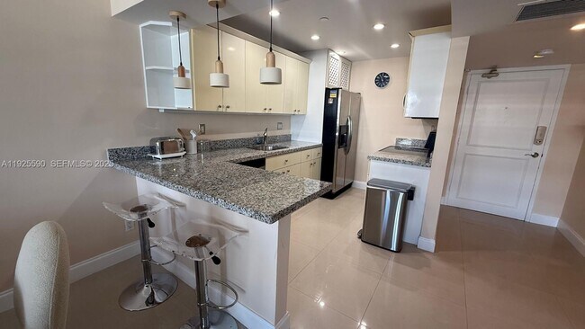 Photo - 100 Lincoln Rd Unit 1108