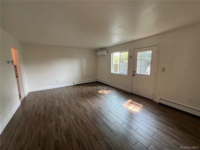 Photo - 38 Hampton Ct