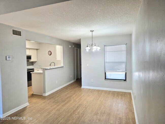 Photo - 8473 Pineverde Ln