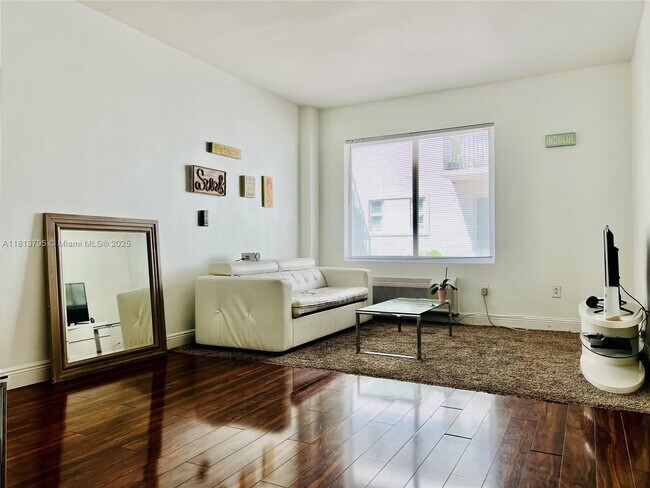 Photo - 320 80th St Unit 6
