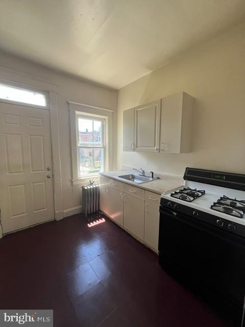 Photo - 787 Linnard St