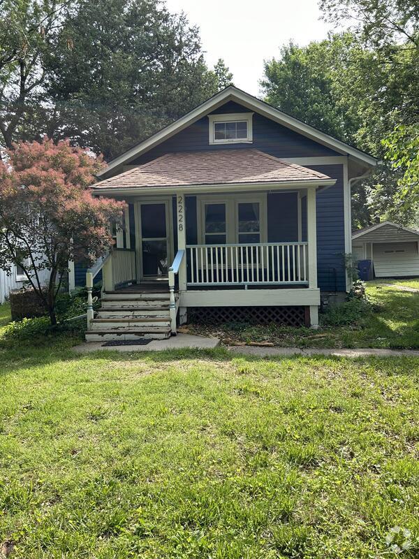 Building Photo - 2228 Ohio St Rental